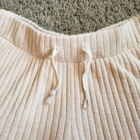 One Grey Day X REVOLVE Melbourne Knit Short - Sm - Picture 8 of 14